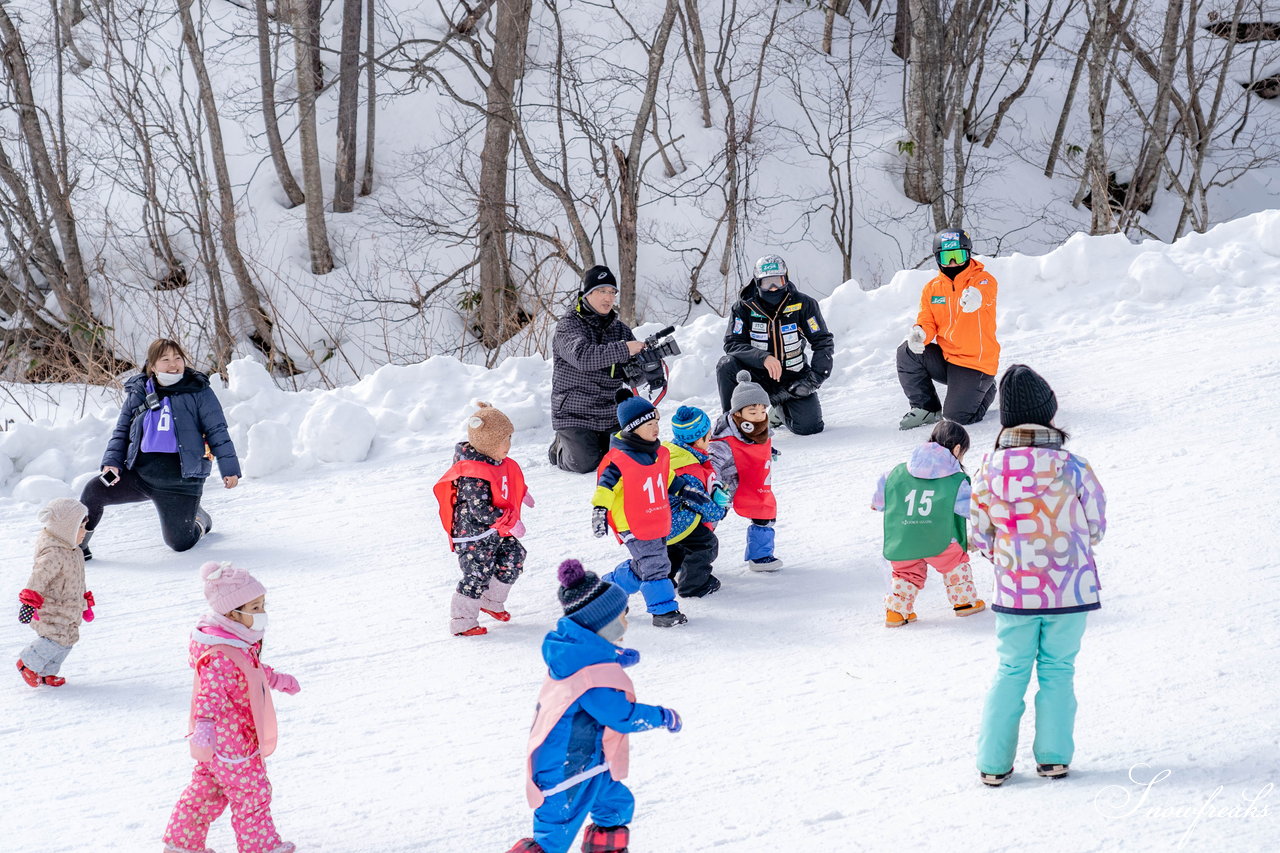 井山敬介さん＆清水宏保さんと一緒に雪遊び♪新しいカタチの子育てネットワークコミュニティ『Kids com』イベント、親子で楽しい［スノースポーツフェスティバル］in サッポロテイネ